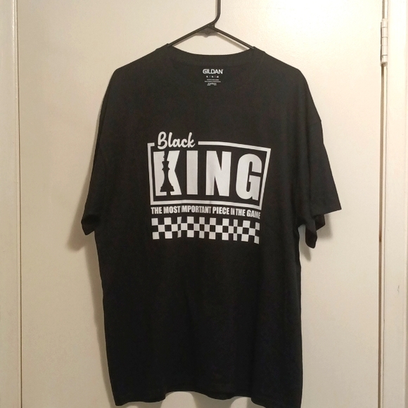 Gildan Other - Gildan XL Black Graphic T-shirt